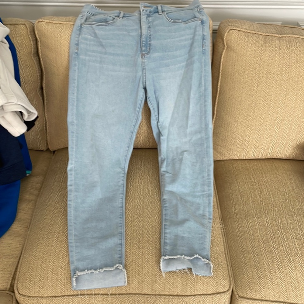 Loft Jeans “The Skinny” size 31